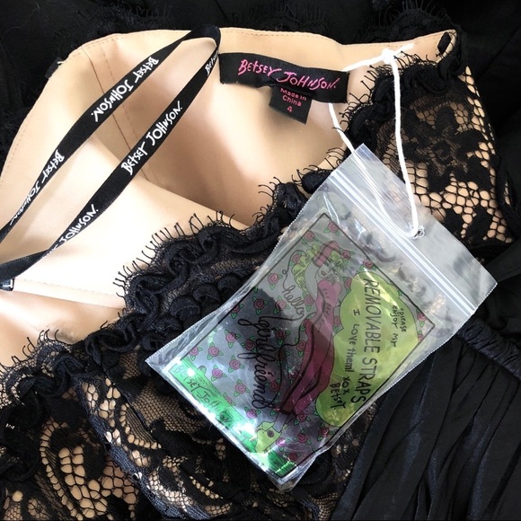 BETSEY JOHNSON Vintage Lace Bodycon Dress w/ Bow Tie Belt - Picture 7 of 9